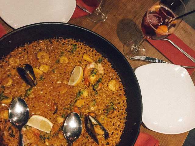 Valencia - a narancs és a paella városa