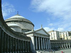 250px-Napoli_piazza_plebiscito.JPG