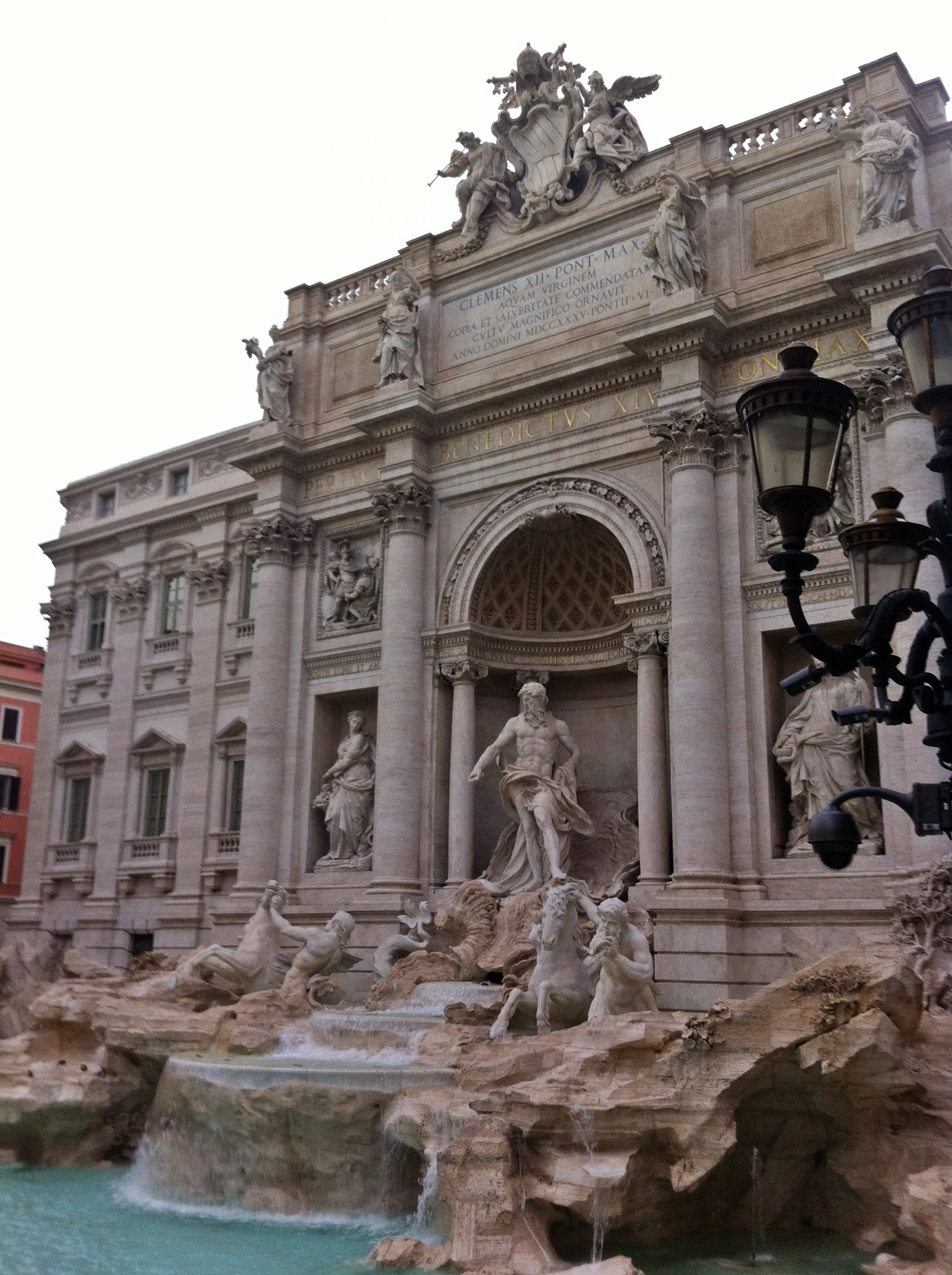 trevi.JPG
