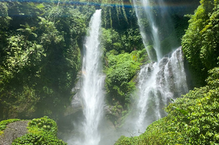 Top 3 legszebb vízesés Balin, Indonéziában