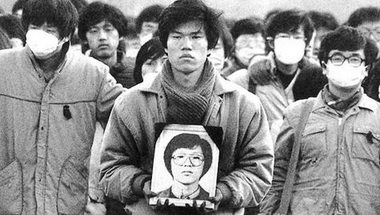 Áldozatok a demokráciáért