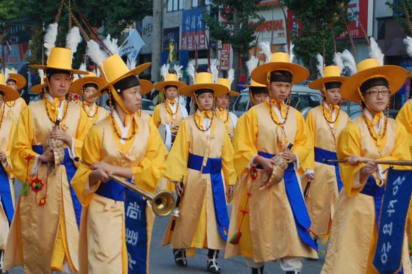 GojangMoyangParade001.jpg