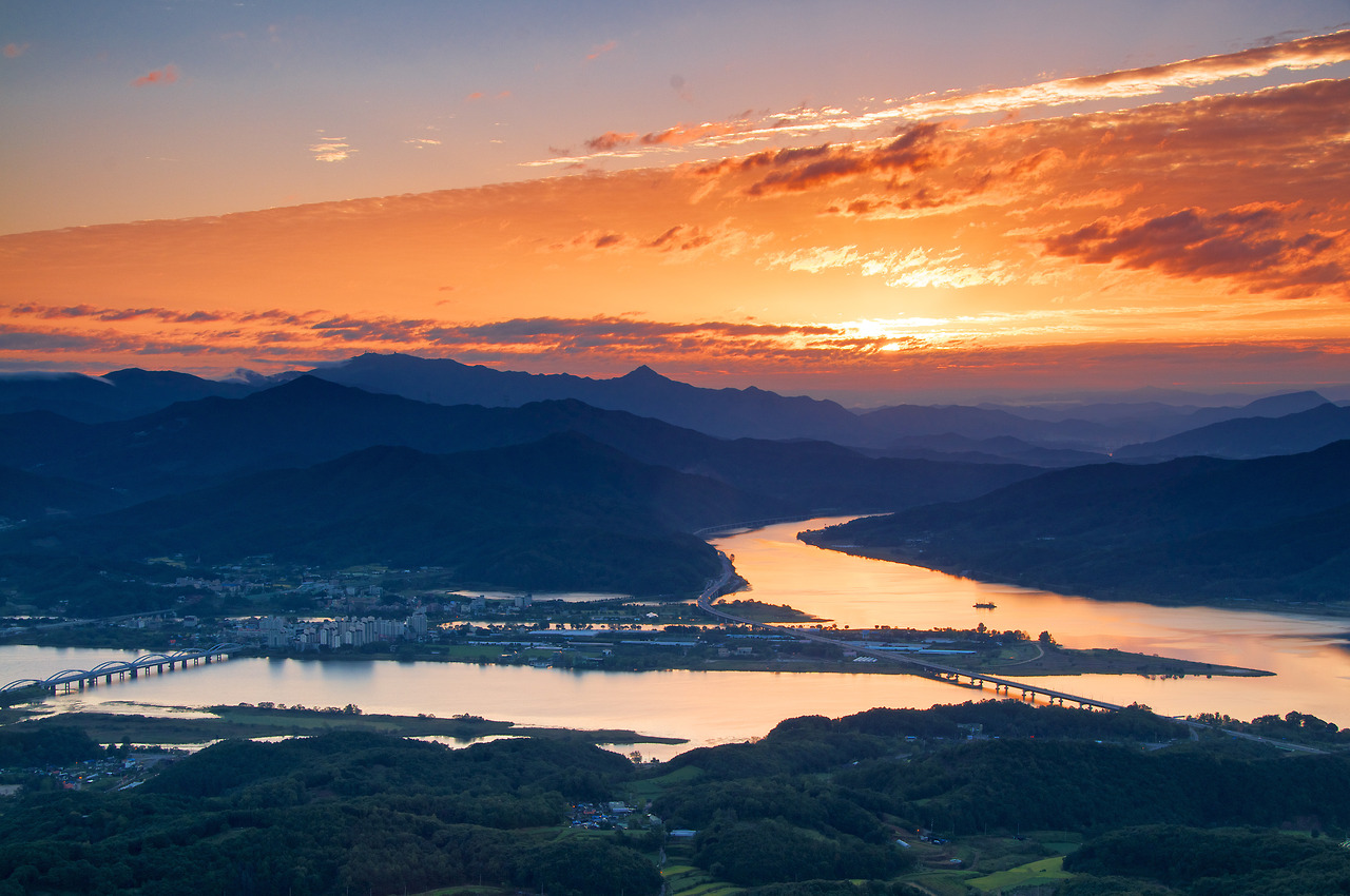 Namhangang, Bukhangang és a Yongmunsan.jpg