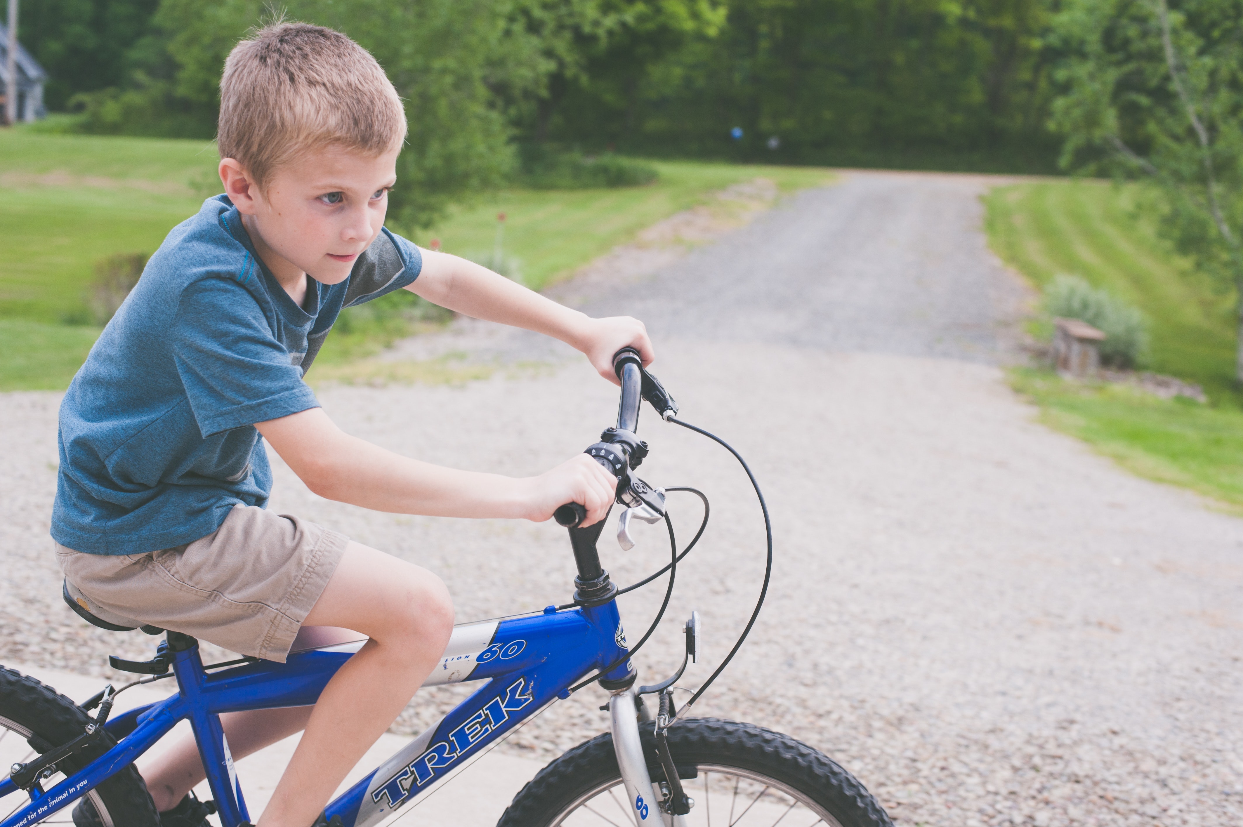 bicycle-boy-kid-1118413.jpg