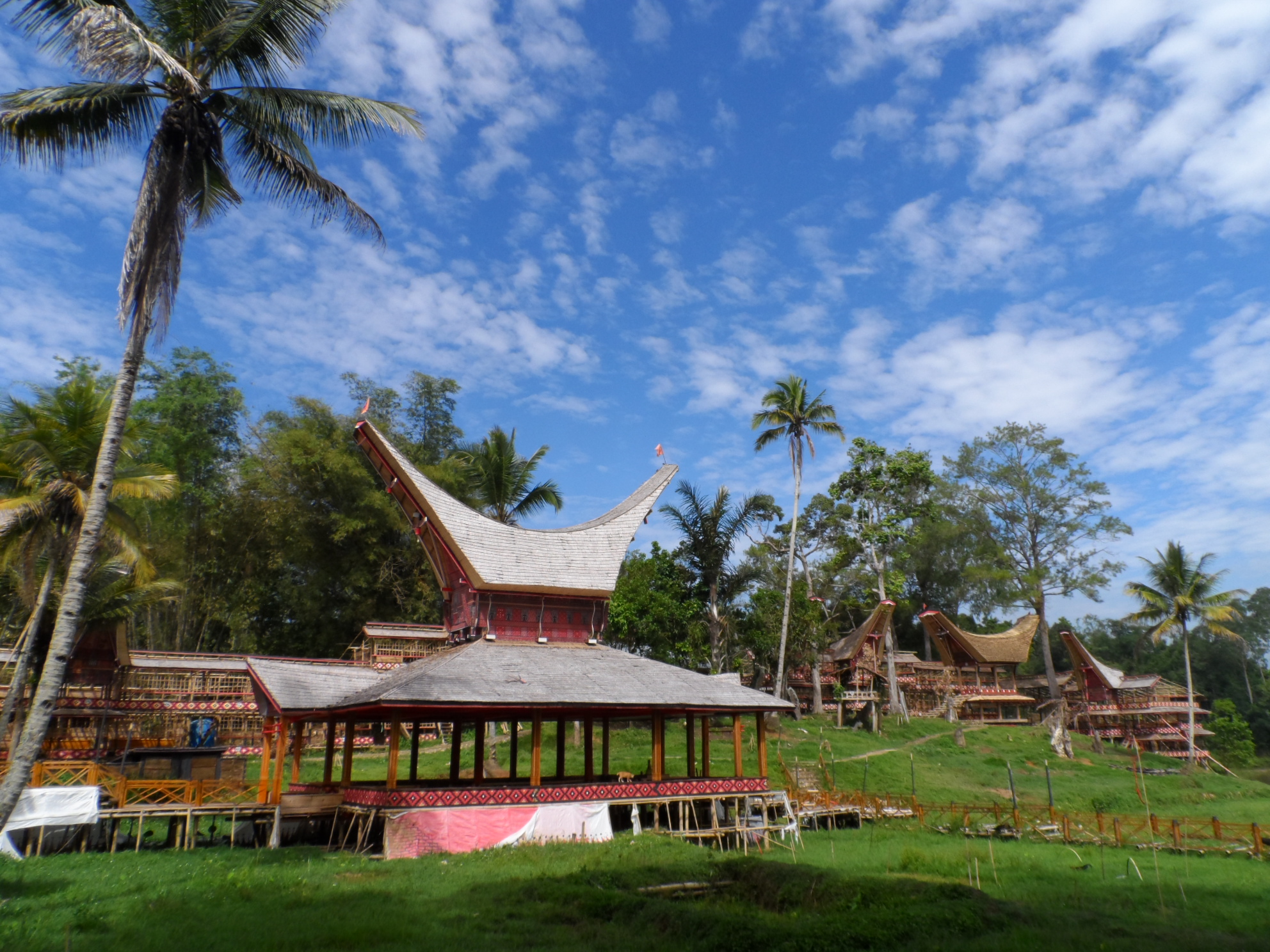 toraja ház.JPG