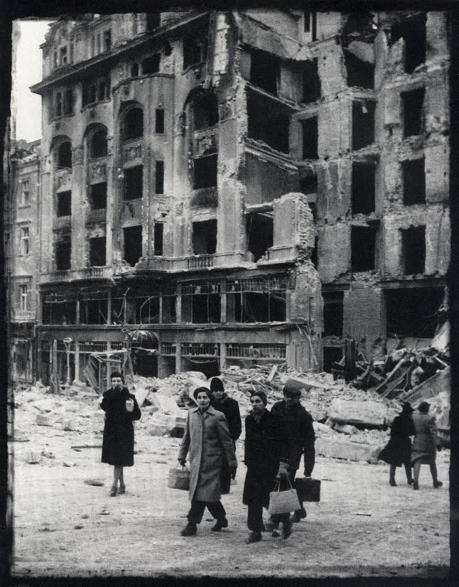 budapest_1945.jpg