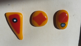 Narancs piros darabok Orange red pieces