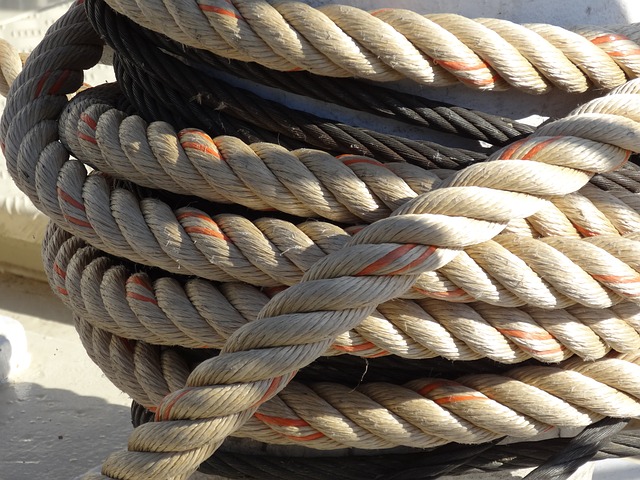 mooring-rope-238925_640.jpg