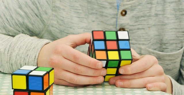 magic-cube-1976725_640.jpg