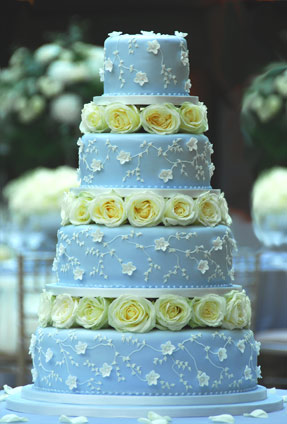 paleblueandblossomweddingcake.jpg