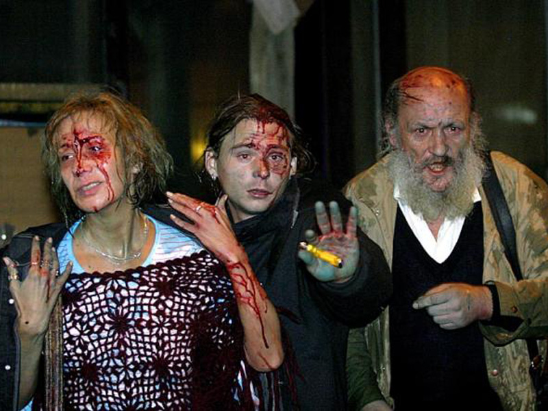 victims_of_police_action_budapest_23-10-06.jpg
