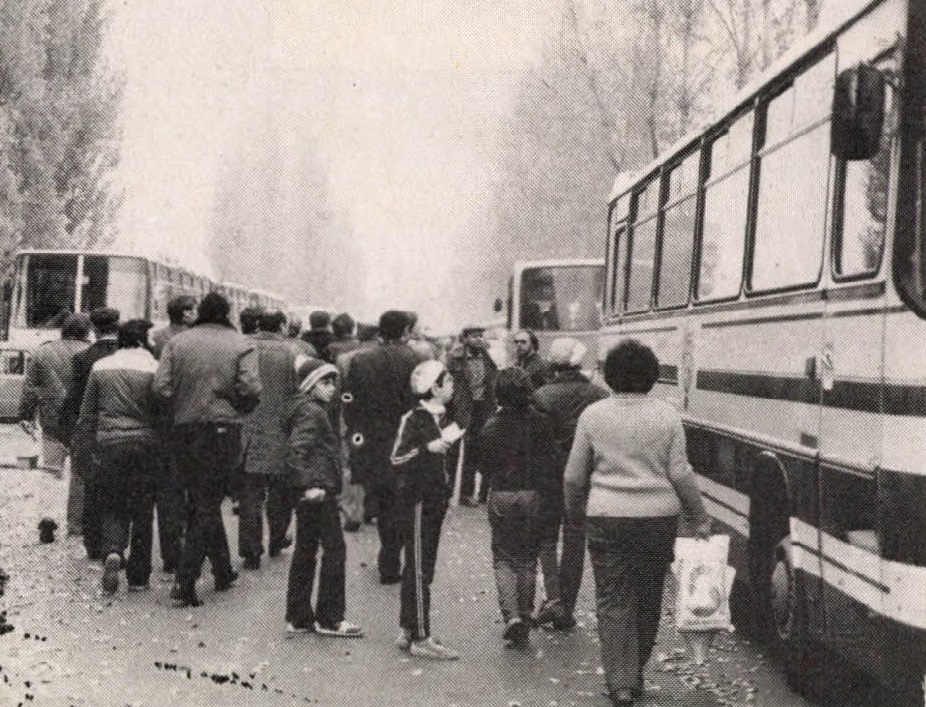 idokapszula_nb_i_1983_84_11_fordulo_ferencvaros_zte_autobusz.jpg