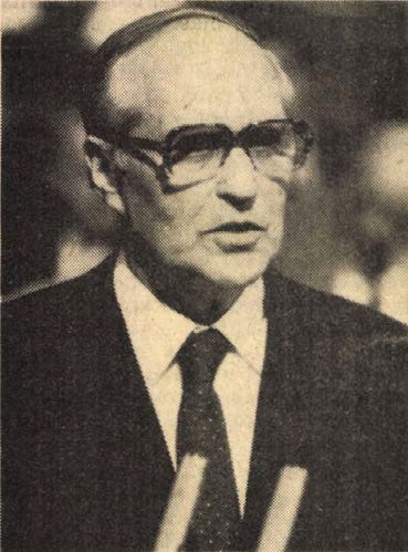 idokapszula_nb_i_1983_84_22_fordulo_orszaggyules_kopeczi_bela.jpg