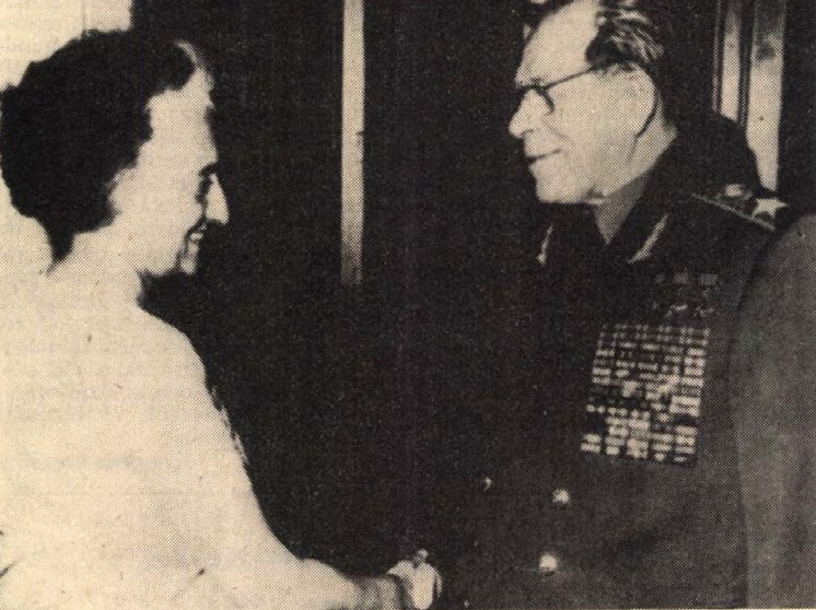 idokapszula_nb_i_1983_84_klubcsapataink_nemzetkozi_kupaszereplese_3_fordulo_1_kor_indira_gandhi_dmitrij_usztyinov.jpg