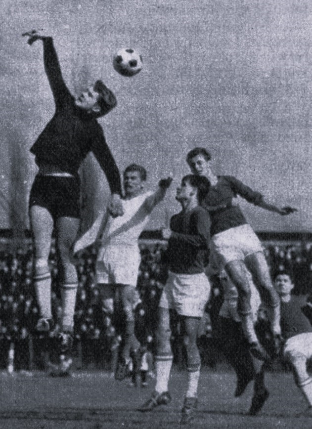 osztalynaplo_rothermel_adam_ifjusagi_valogatott_1967.jpg