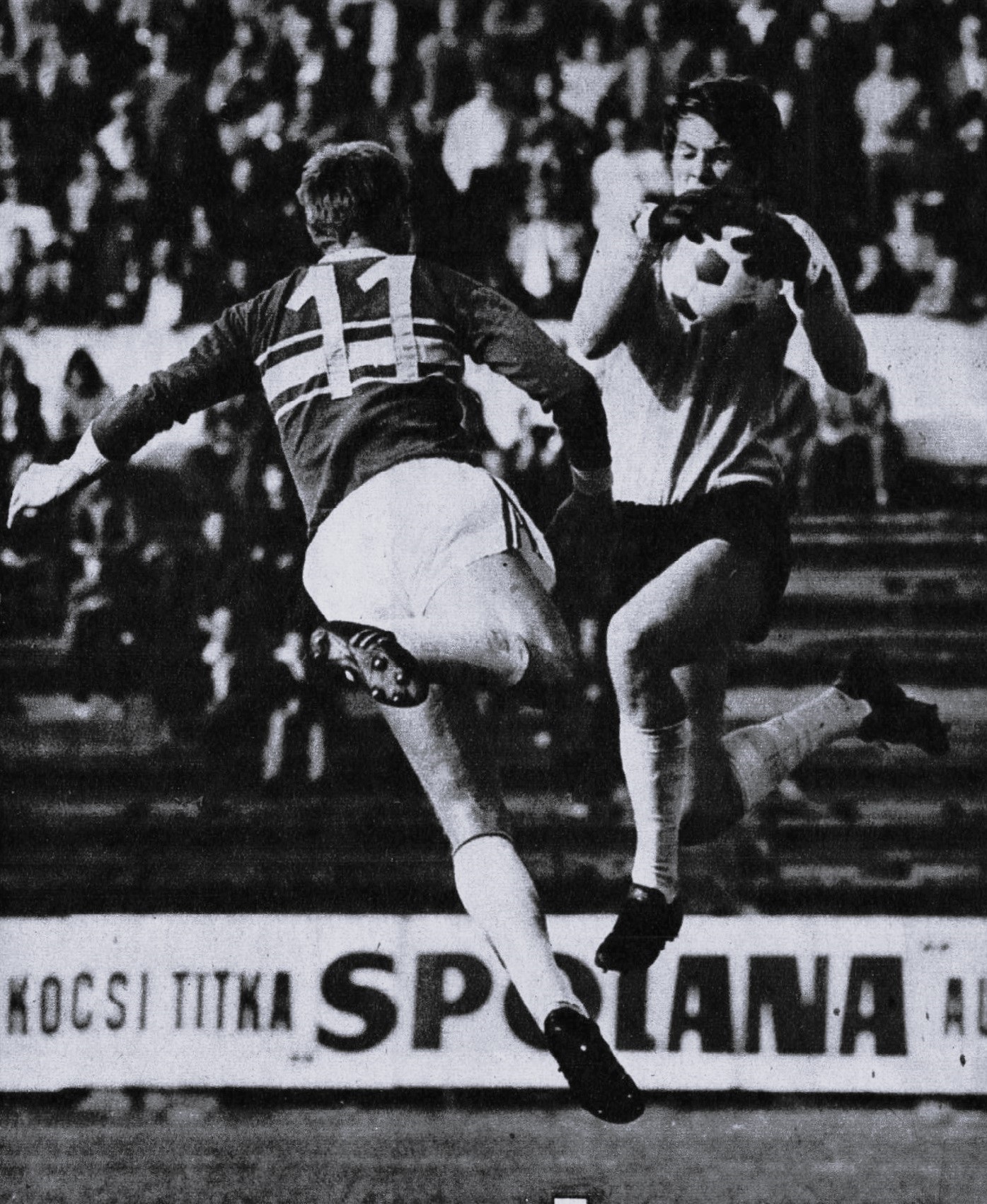 osztalynaplo_rothermel_adam_ujpesti_dozsa_1975_osz.jpg