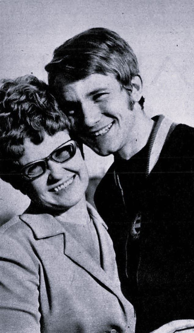 osztalynaplo_rothermel_adam_valogatott_1970_osz_edesanya.jpg