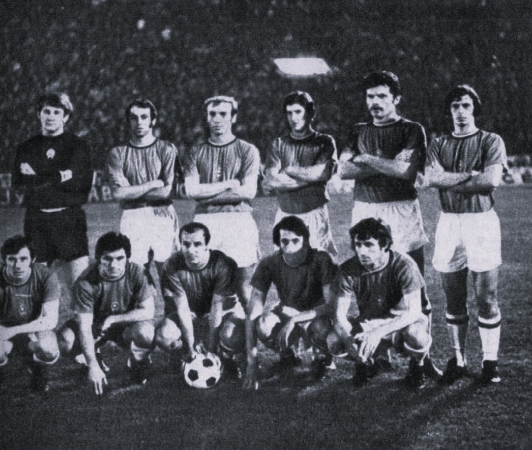 osztalynaplo_rothermel_adam_valogatott_1972_romania_csapatkep.jpg