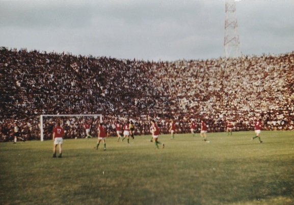 idokapszula_nb_i_1982_83_luxemburg_magyarorszag_eb-selejtezo_nehru_kupa_meccsreszlet.jpg