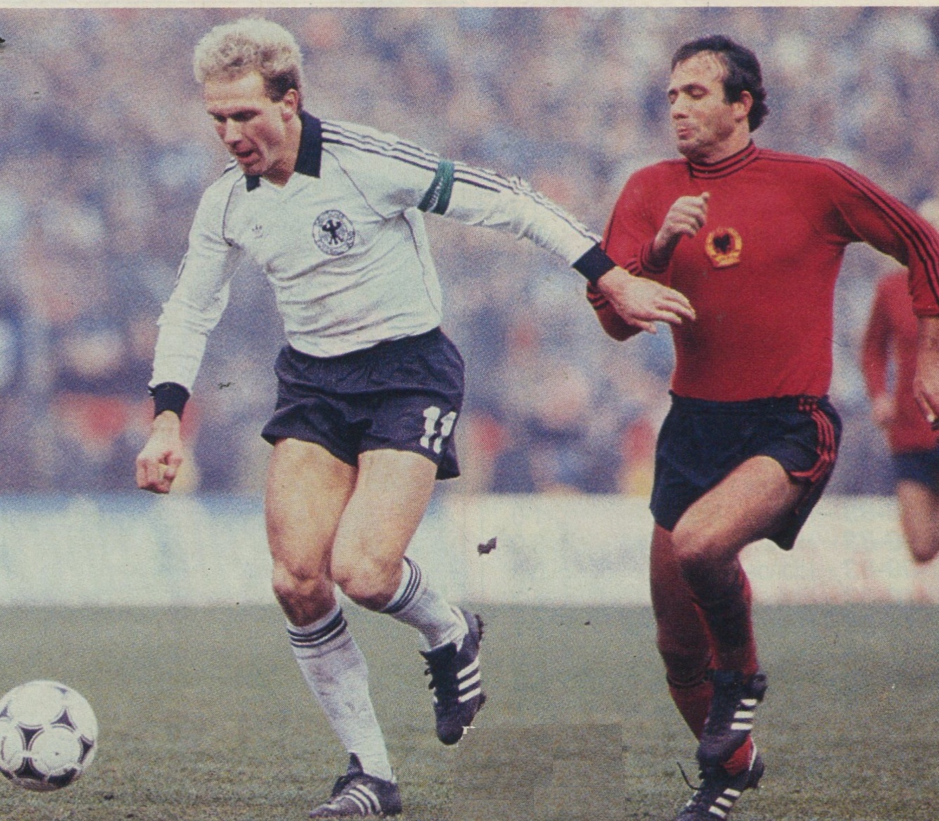 idokapszula_nb_i_1983_84_14_fordulo_nszk_albania_rummenigge.jpg