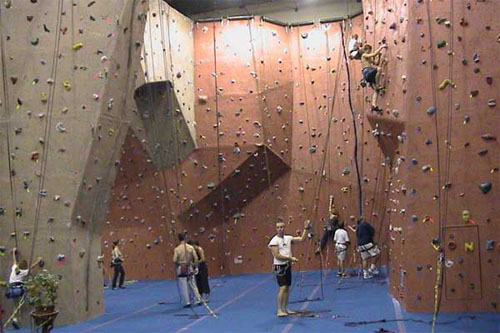 indoor-rock-climbing-1a.jpg