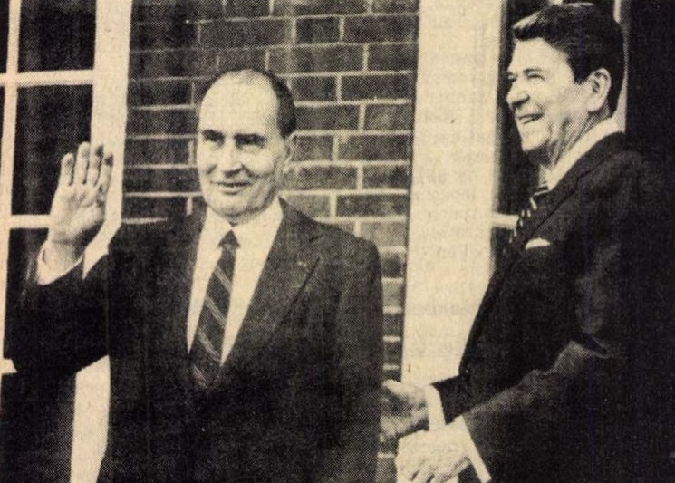 idokapszula_nb_i_1984_85_24_fordulo_francois_mitterrand_ronald_reagan.jpg