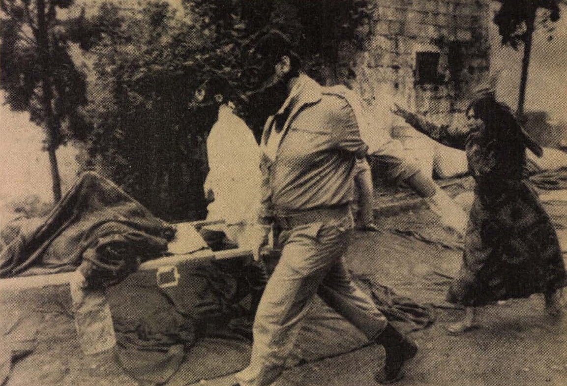 idokapszula_nb_i_1984_85_tavaszi_zaras_edzoi_gyorsmerleg_1_bejrut_palesztin_asszony.jpg