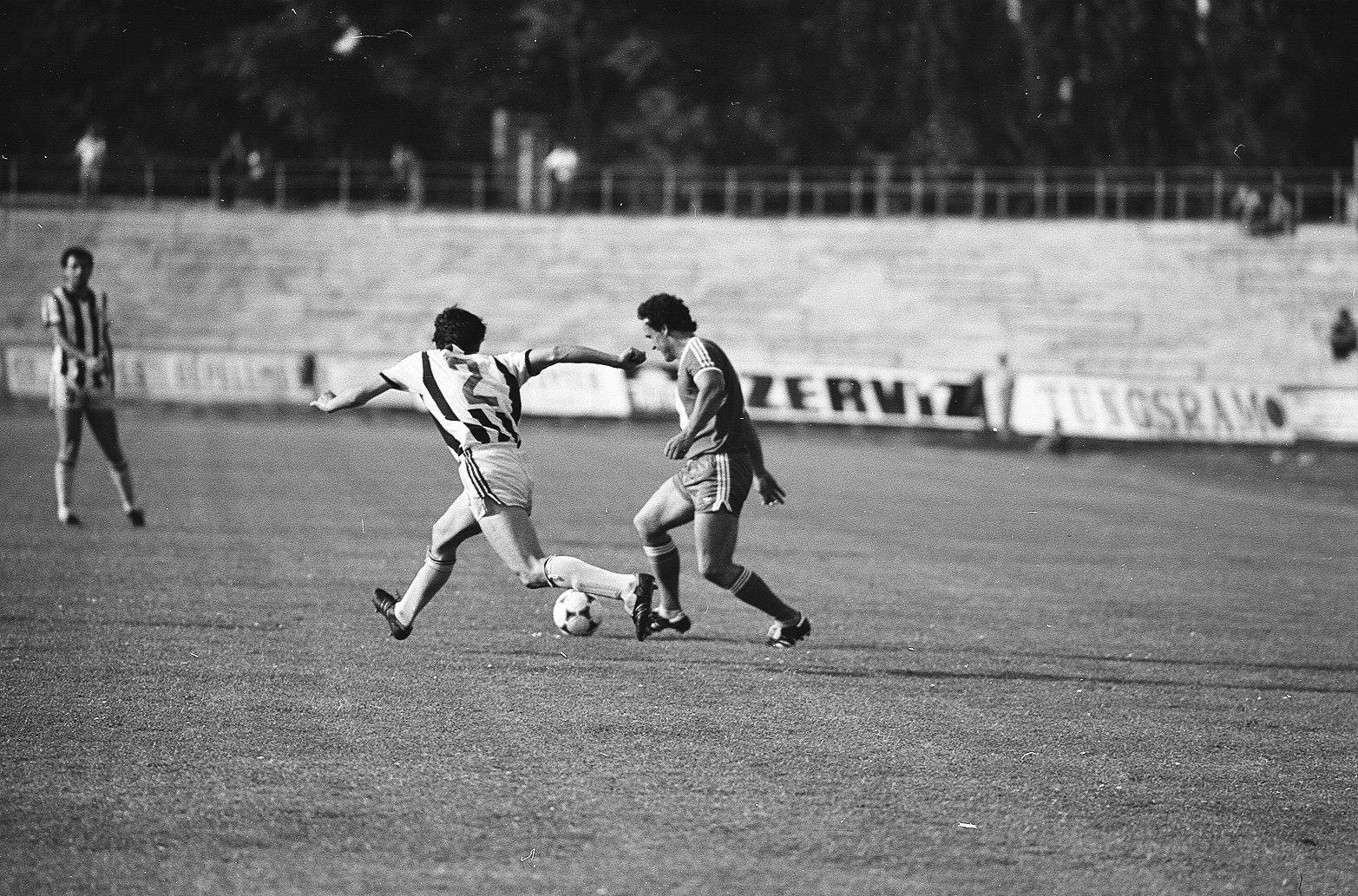 idokapszula_nb_i_1984_85_tavaszi_zaras_az_nb_ii_es_a_harmadik_vonal_bp_honved_partizan_beograd_pinter_sandor.jpg