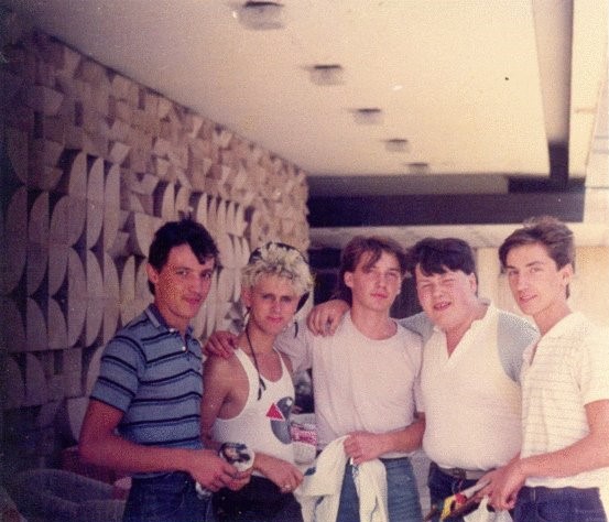 idokapszula_nb_i_1984_85_tavaszi_zaras_az_nb_ii_es_a_harmadik_vonal_depeche_mode_budapest_rajongok_2.jpg