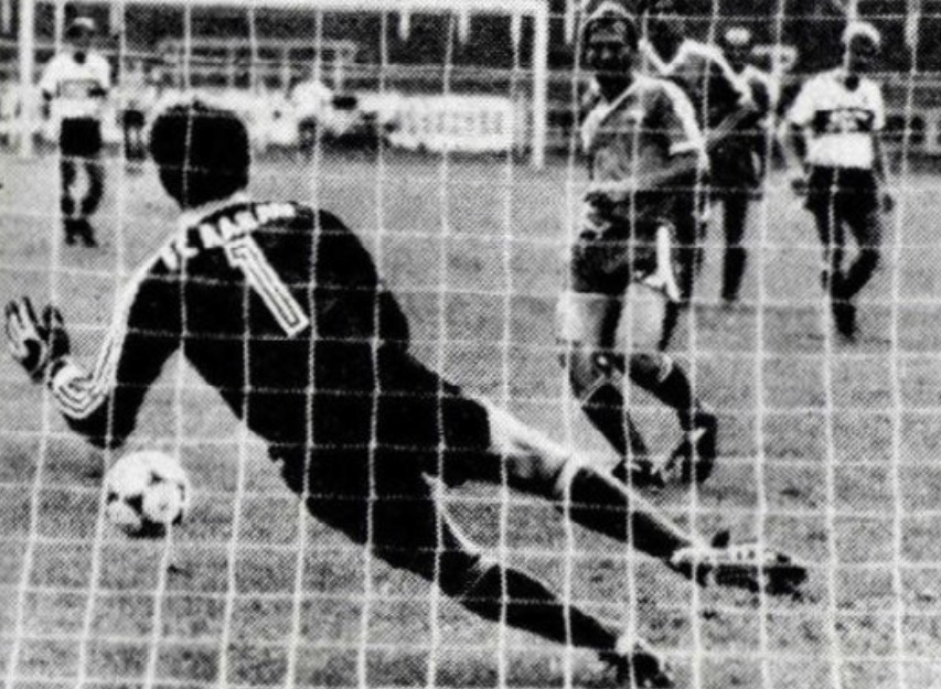 idokapszula_nb_i_1984_85_tavaszi_zaras_az_nb_ii_es_a_harmadik_vonal_intertoto_kupa_mtk_vm_aarau_szeibert_gyorgy.jpg