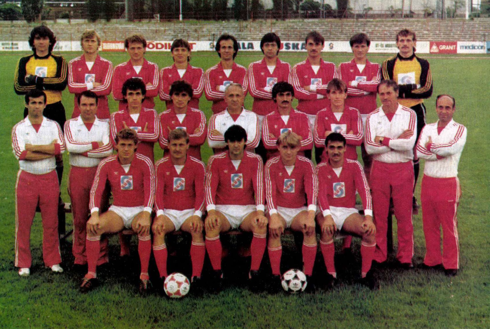 idokapszula_nb_i_1984_85_tavaszi_zaras_statisztikak_bp_honved_csapatkep.jpg