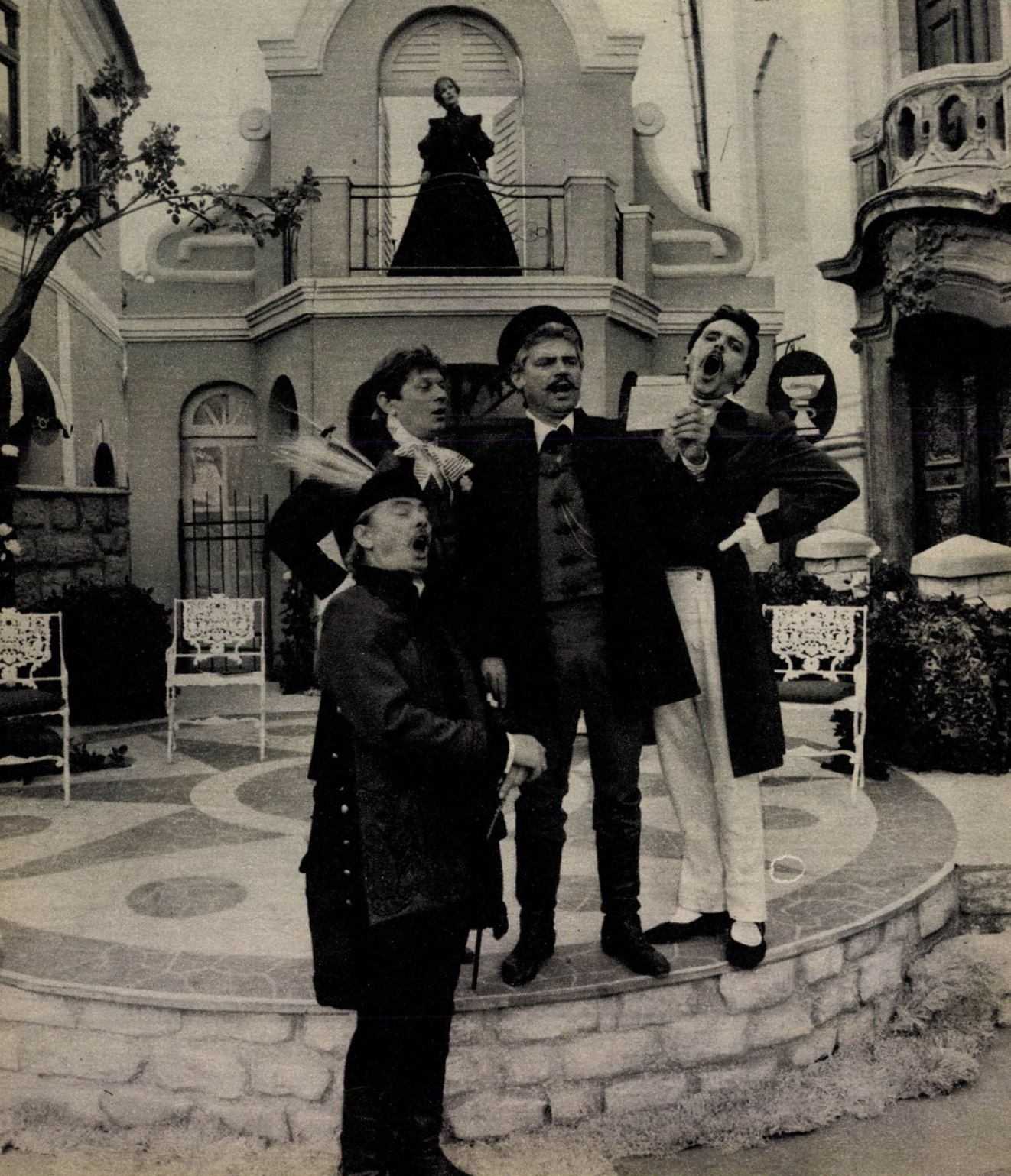 idokapszula_nb_i_1984_85_tavaszi_zaras_tabellaparade_fulop_zsigmond_harsanyi_gabor_szersen_gyula_kalocsay_miklos_farkas_zsuzsa.jpg