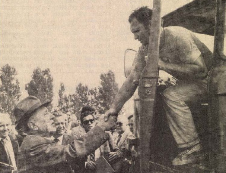idokapszula_nb_i_1984_85_tavaszi_zaras_tabellaparade_kadar_janos_gogolak_mihaly_dabas.jpg