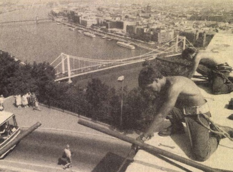 idokapszula_nb_i_1985_86_1_fordulo_keszulodes.jpg