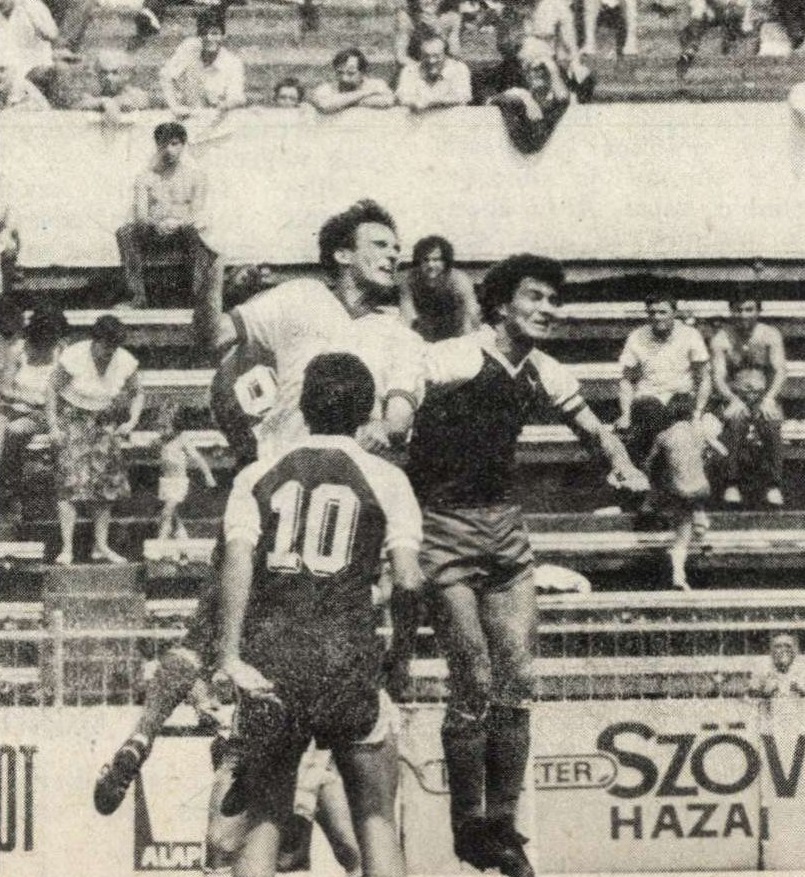idokapszula_nb_i_1985_86_1_fordulo_mtk_vm_haladas_voros_csaba.jpg