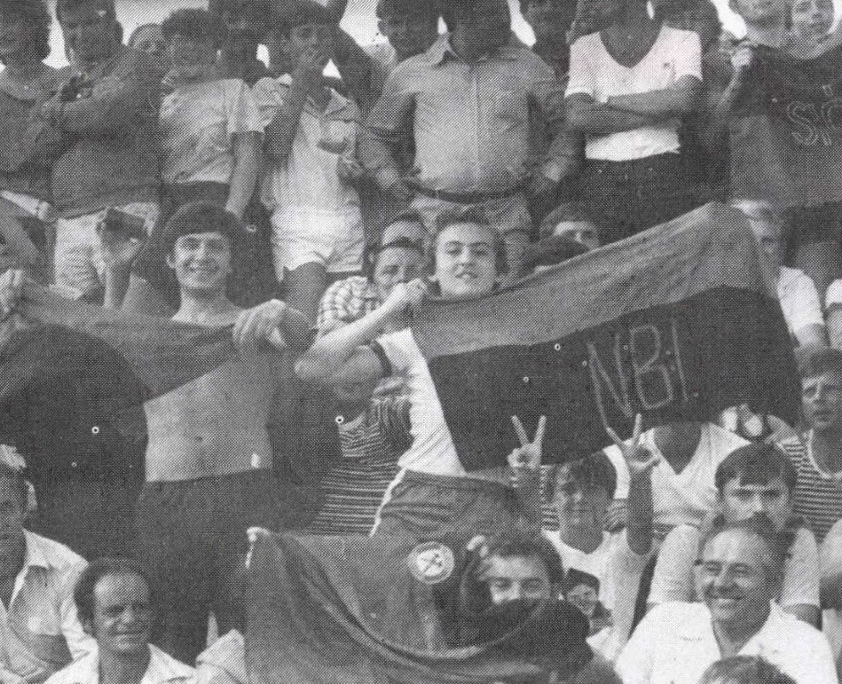 idokapszula_nb_i_1985_86_1_fordulo_siofok_csepel_szurkolotabor.jpg