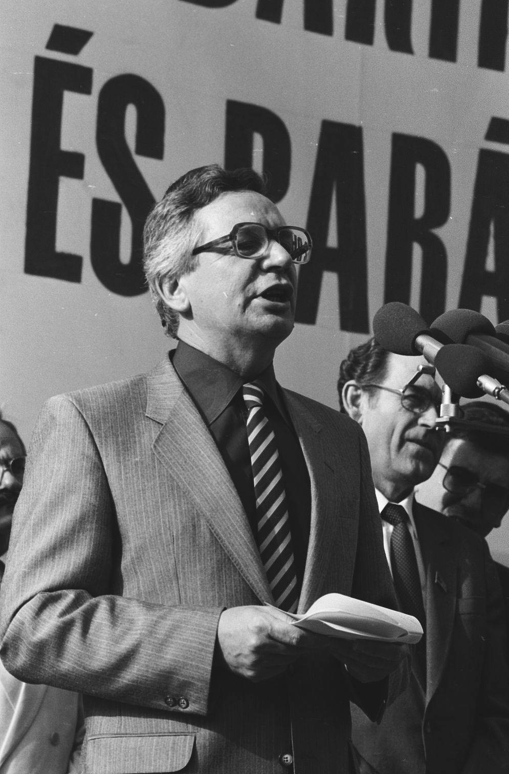idokapszula_nb_i_1985_86_1_fordulo_vit_hazaerkezes_1.jpg