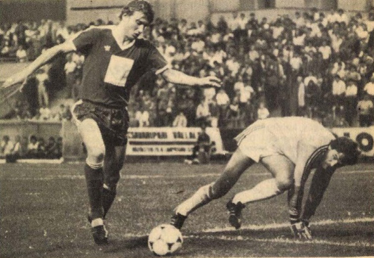 idokapszula_nb_i_1985_86_10_fordulo_bp_honved_videoton_detari_disztl_peter.jpg