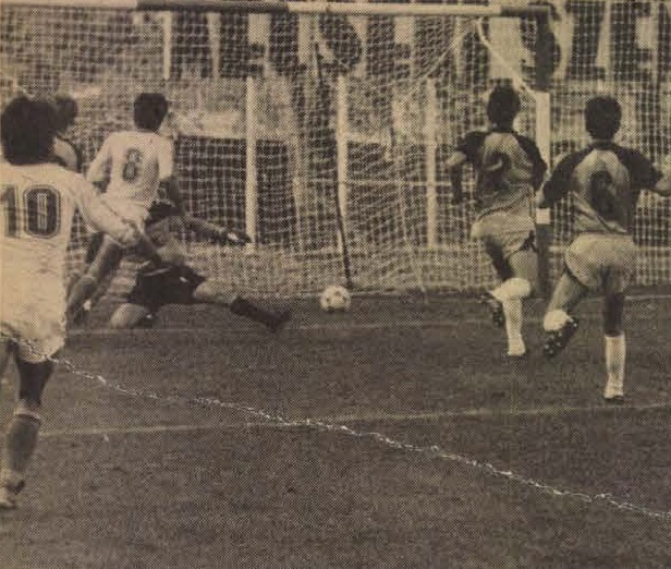 idokapszula_nb_i_1985_86_10_fordulo_nb_ii_komlo_keszthely_fekete_laszlo.jpg