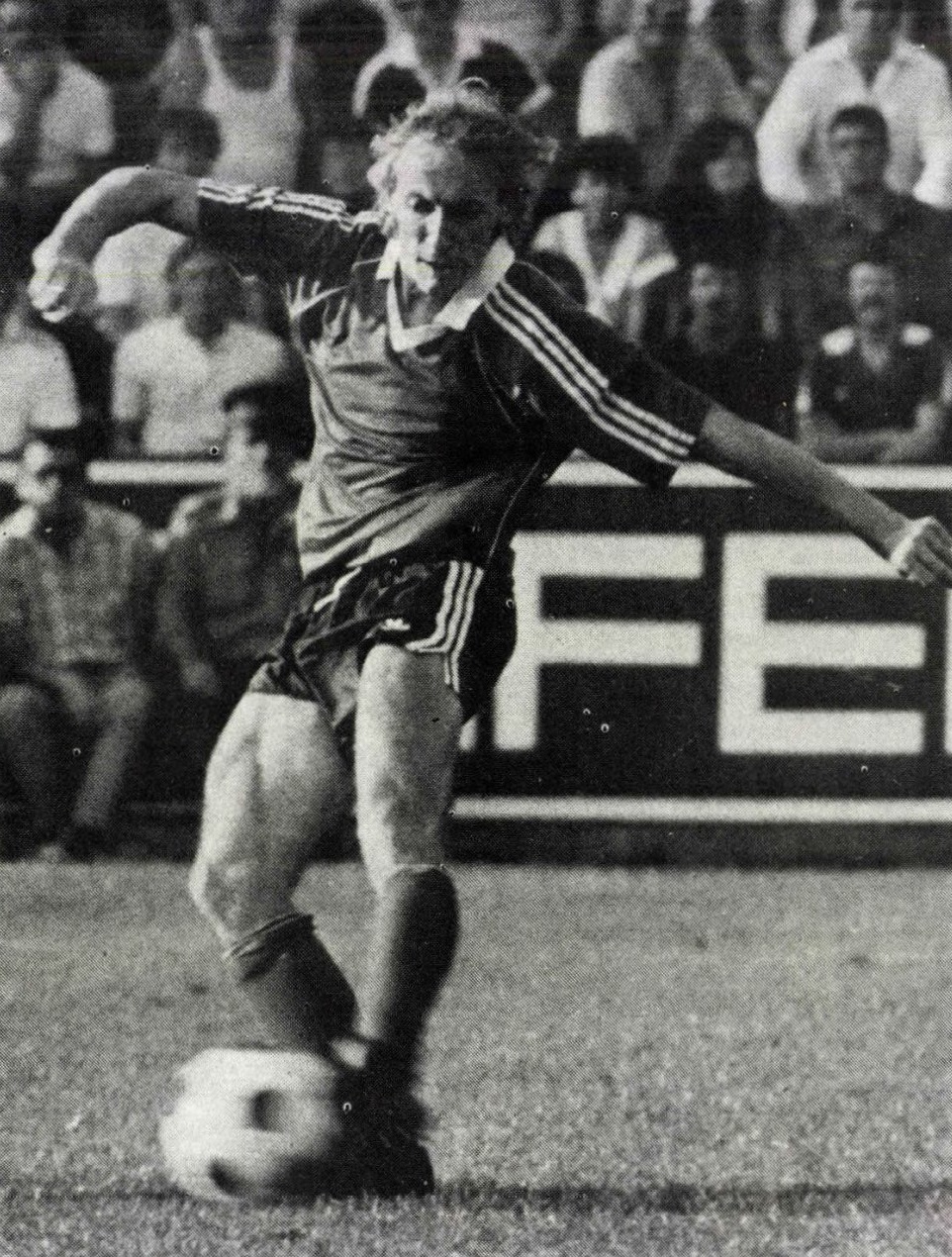 idokapszula_nb_i_1985_86_10_fordulo_pecsi_msc_volan_dobany_lajos.jpg