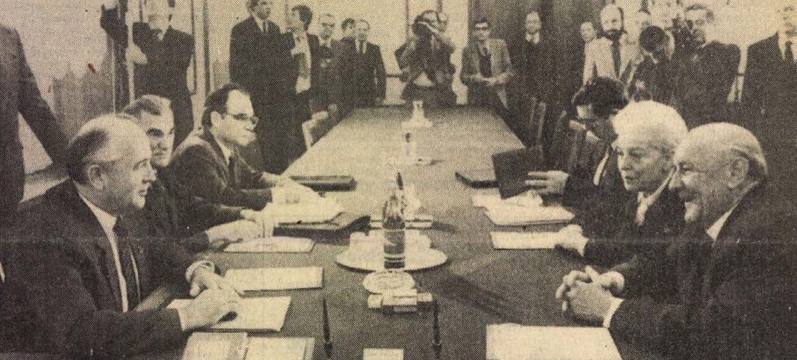 idokapszula_nb_i_1985_86_11_fordulo_kadar_janos_mihail_gorbacsov.jpg