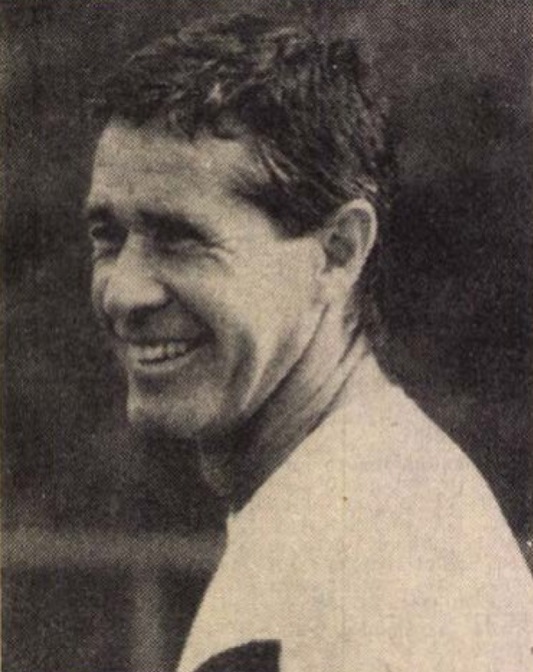 idokapszula_nb_i_1985_86_11_fordulo_valogatott_edzotabor_mezey_gyorgy.jpg