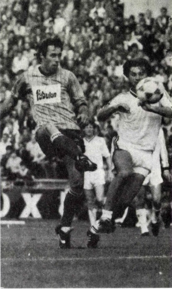idokapszula_nb_i_1985_86_11_fordulo_vasas_u_dozsa_hires_dekany.jpg