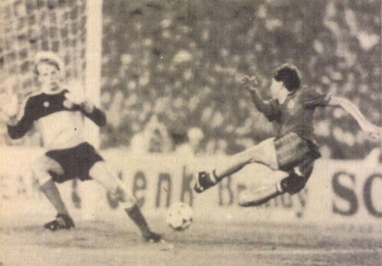 idokapszula_nb_i_1985_86_11_fordulo_vb_selejtezok_7_csoport_spanyolorszag_izland_gordillo.jpg