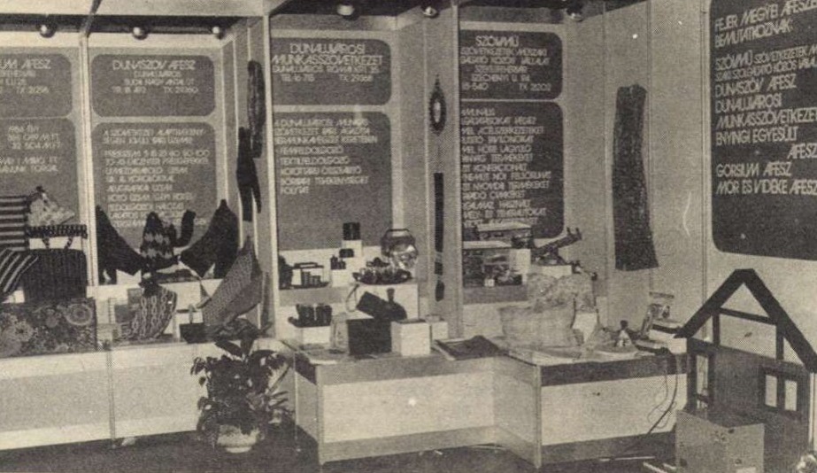 idokapszula_nb_i_1985_86_klubcsapataink_nemzetkozi_kupaszereplese_1_fordulo_2_kor_budapesti_nemzetkozi_vasar_fejer_megyei_fogyasztasi_szovetkezetek.jpg