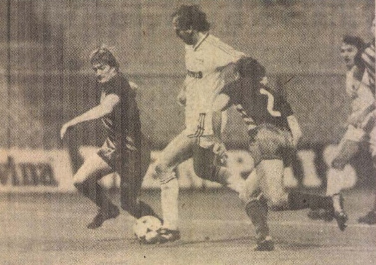 idokapszula_nb_i_1985_86_klubcsapataink_nemzetkozi_kupaszereplese_1_fordulo_2_kor_kupaszerda_bek_austria_wien_dynamo_berlin_nyilasi_tibor.jpg