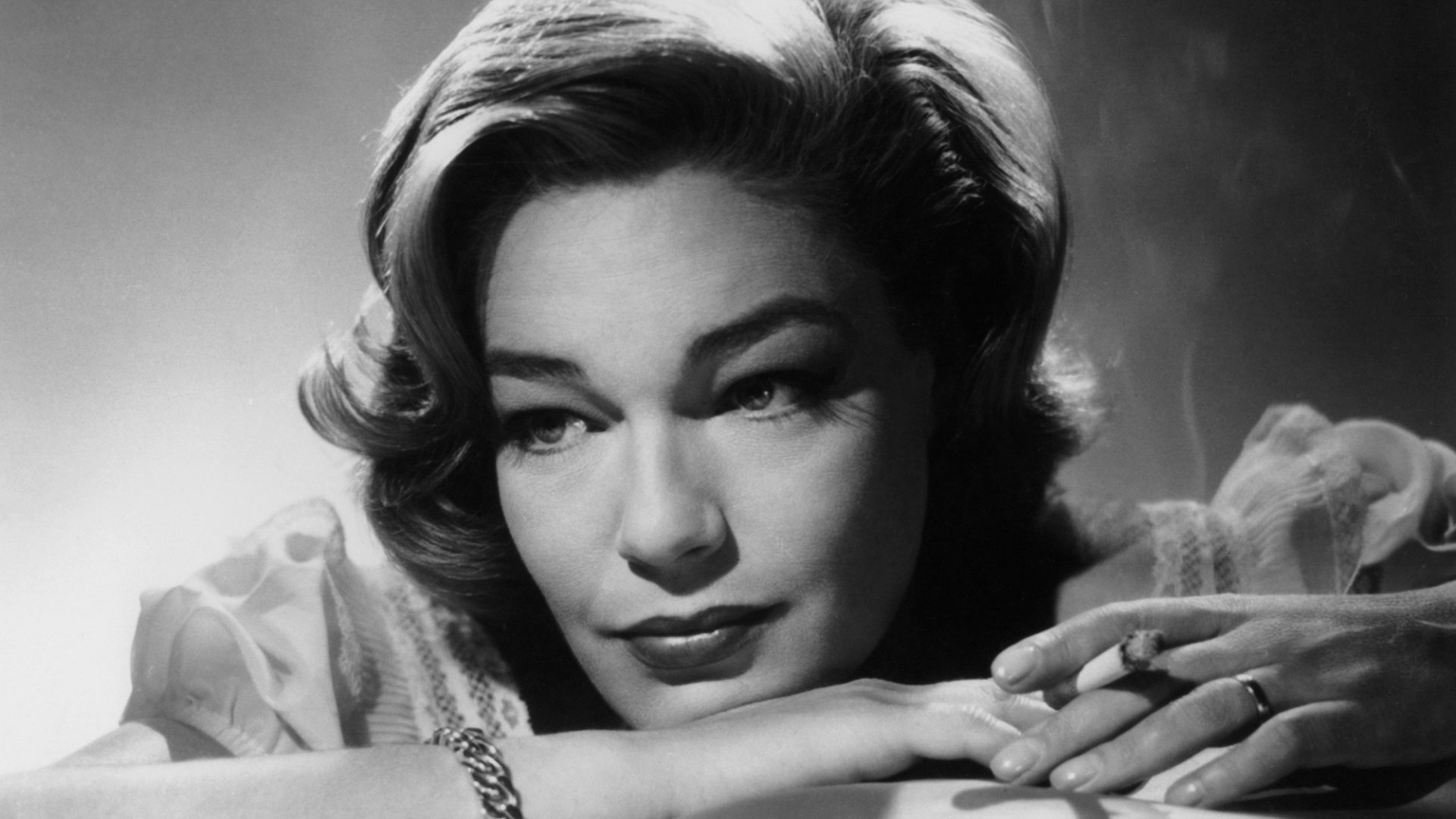 idokapszula_nb_i_1985_86_klubcsapataink_nemzetkozi_kupaszereplese_1_fordulo_2_kor_simone_signoret.jpg
