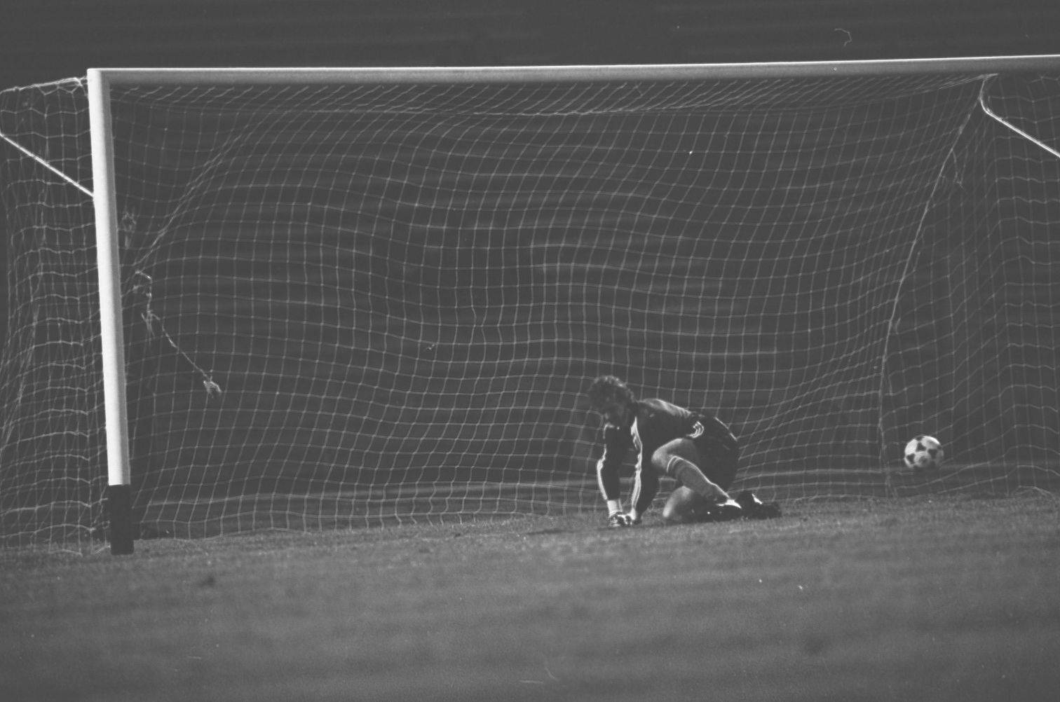 idokapszula_nb_i_1985_86_13_fordulo_u_dozsa_bp_honved_andrusch_jozsef.jpg