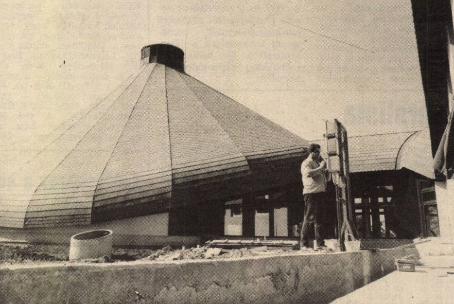 idokapszula_nb_i_1985_86_13_fordulo_velencei_tavi_termalfurdo.jpg