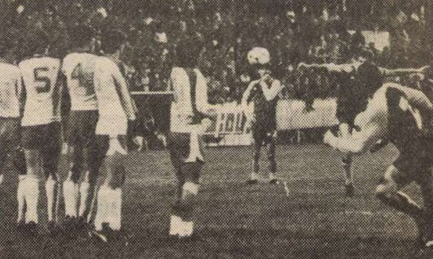 idokapszula_nb_i_1985_86_13_fordulo_zte_dmvsc_peter_zoltan.jpg